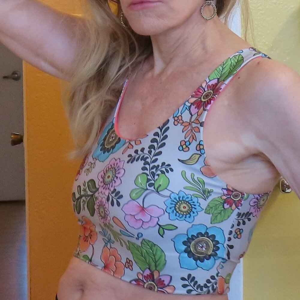 No name orange & yellow workout top or braltette, size S